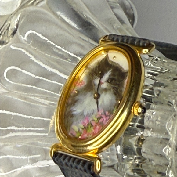 Vintage Avon cat watch - Picture 8 of 8